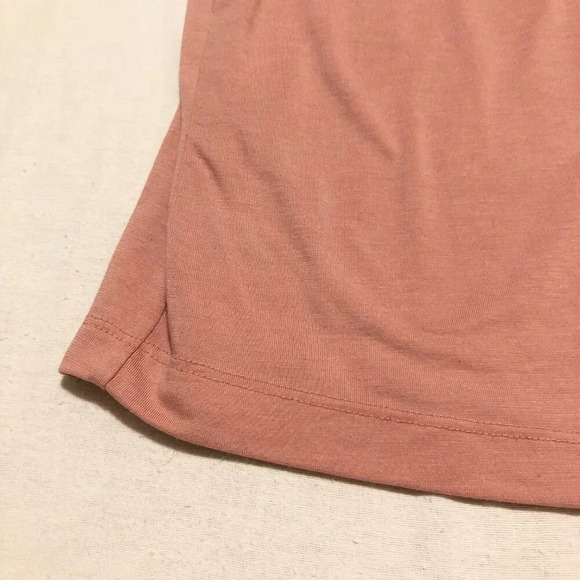 Nike Womens Size XS Tshirt Tee Shirt Sportswear Activewear - Picture 7 of 15